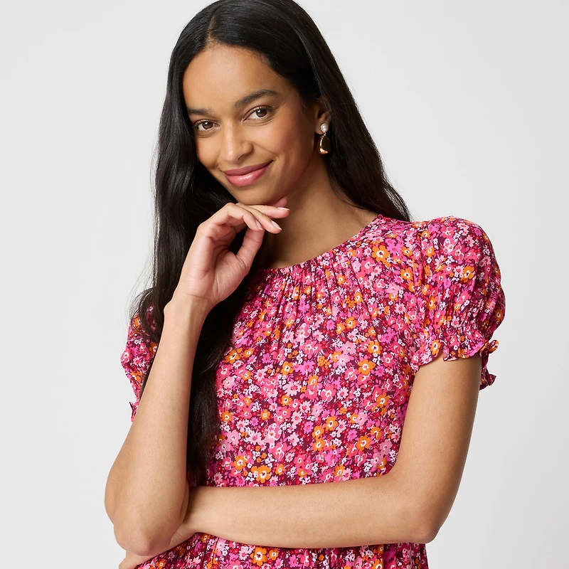 Puff-sleeve tiered midi dress