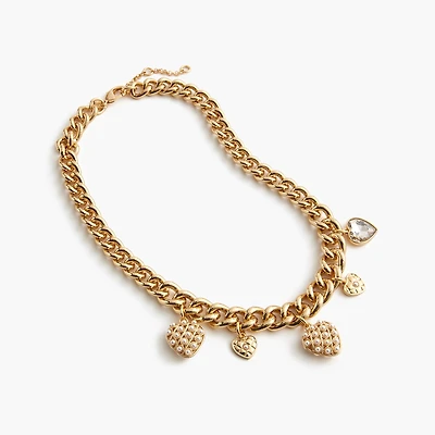 Chain necklace with heart charms