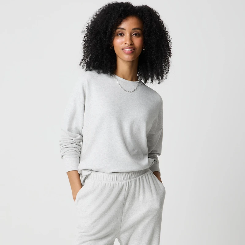Crewneck sweatshirt cloudspun yarn