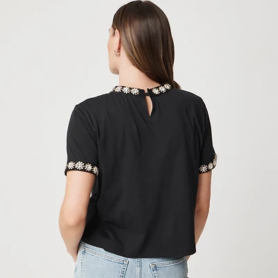 Embellished-trim tee