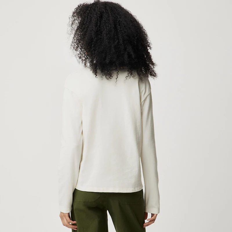 Long-sleeve pocket tee