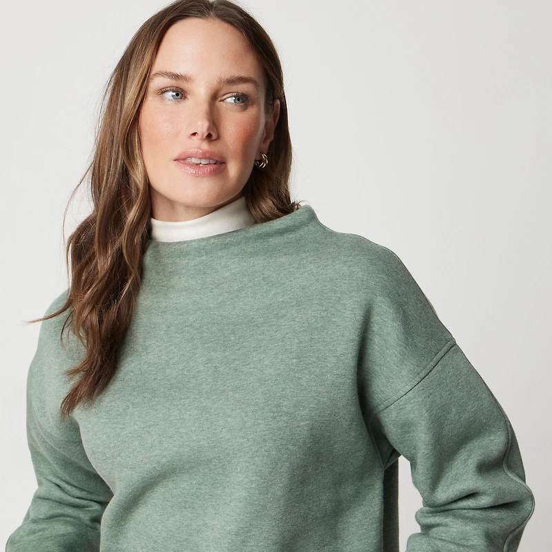 Fleece mockneck sweatshirt