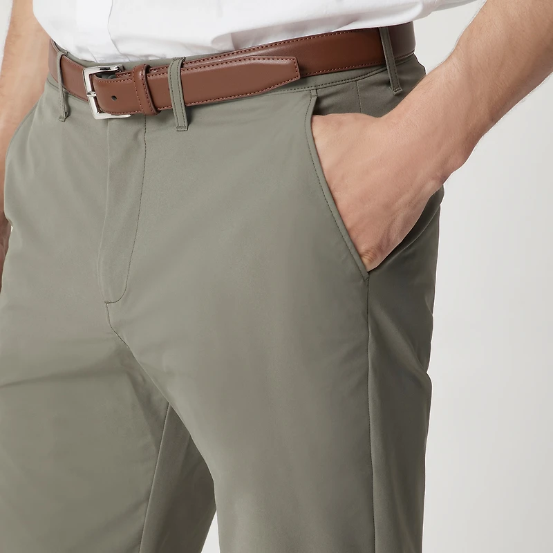 Straight-fit tech chino pant