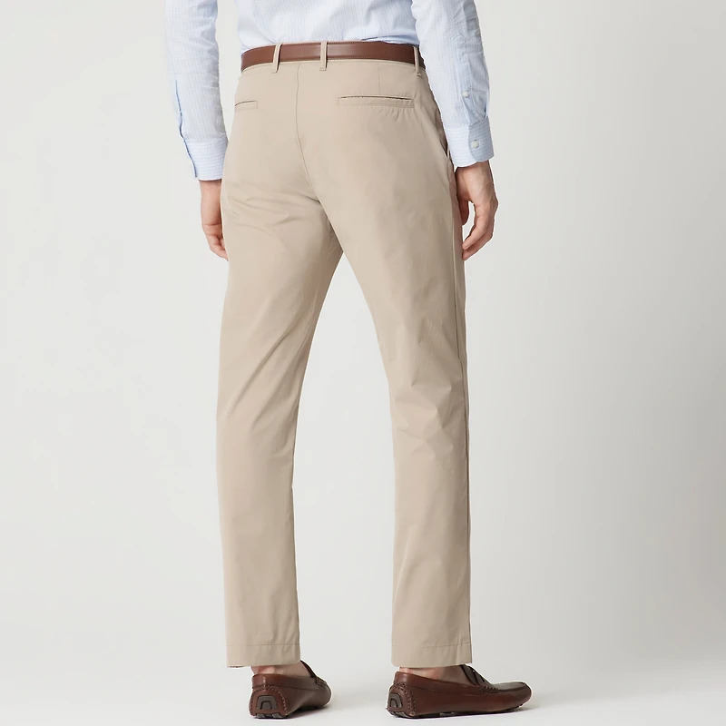 Straight-fit tech chino pant