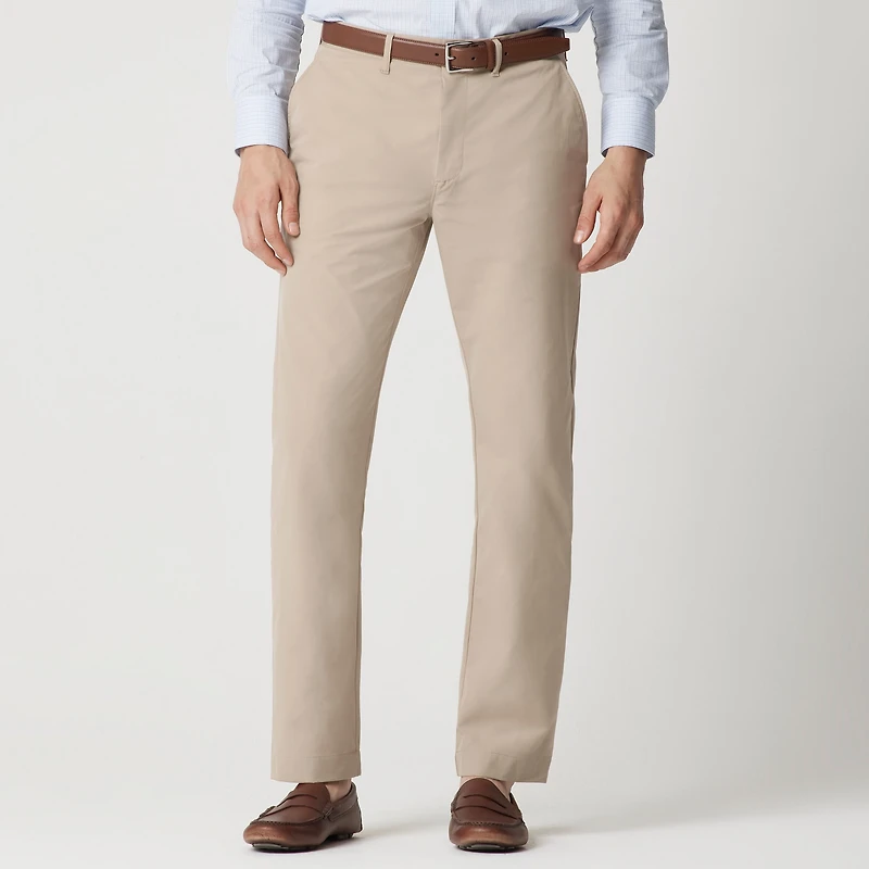 Straight-fit tech chino pant