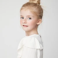 Girls' textured long-sleeve flutter tee