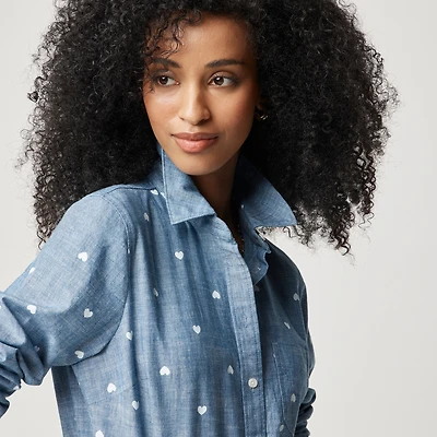Chambray hearts button-up shirt signature fit
