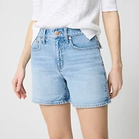 Mid-rise modern denim short