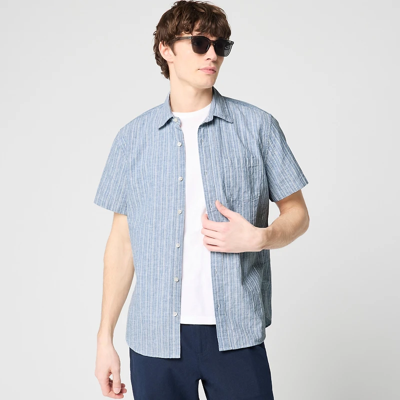 Short-sleeve dobby striped shirt