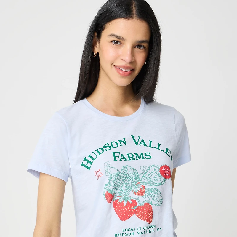 Strawberry farm graphic tee