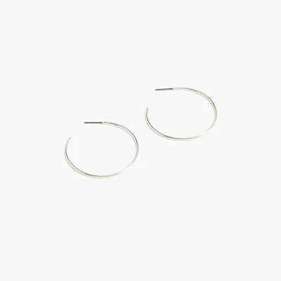 Simple hoop earrings