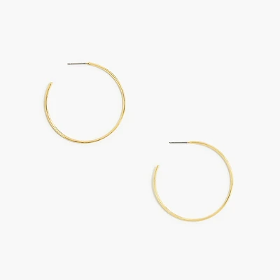 Simple hoop earrings
