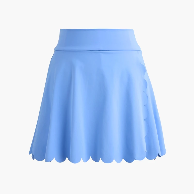 Scallop-trim active skort