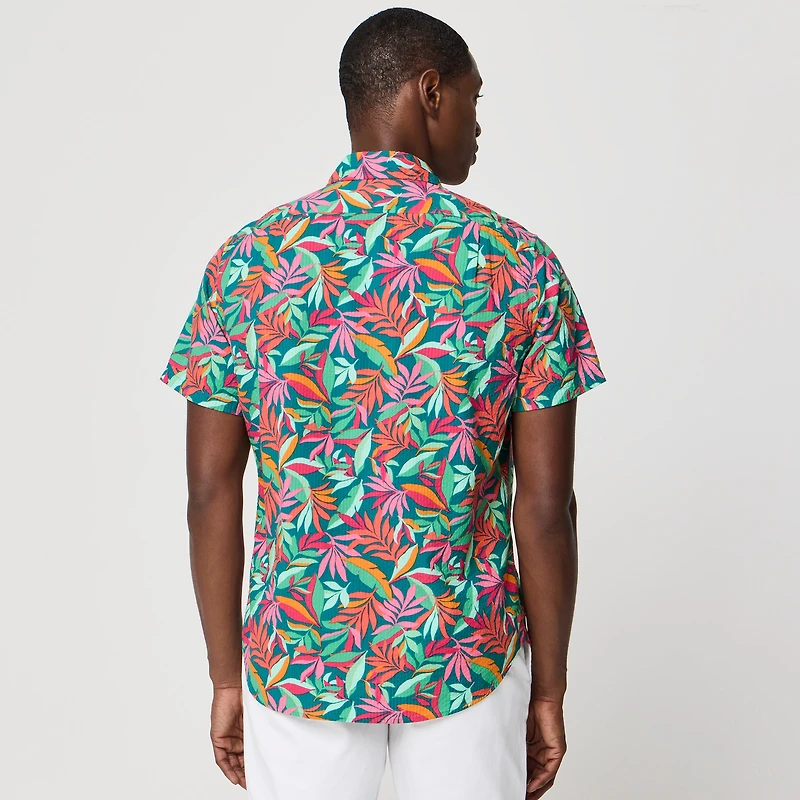 Short-sleeve printed seersucker shirt