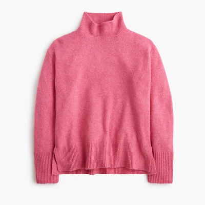 Mockneck sweater extra-soft yarn