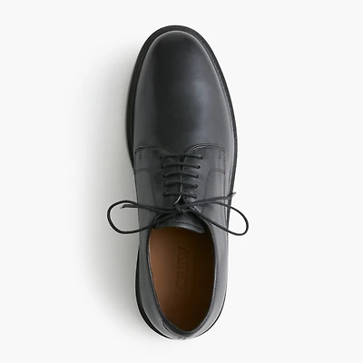 Leather lace-up shoes