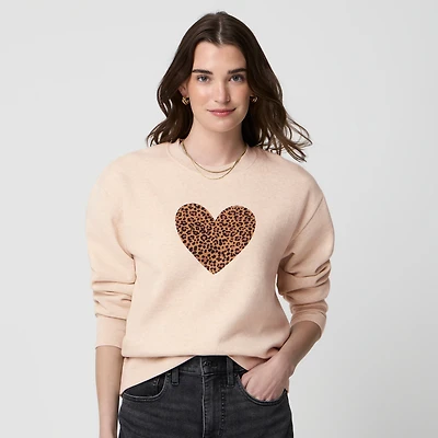 Leopard heart graphic sweatshirt