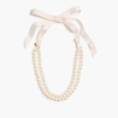 Girls' pearl necklace