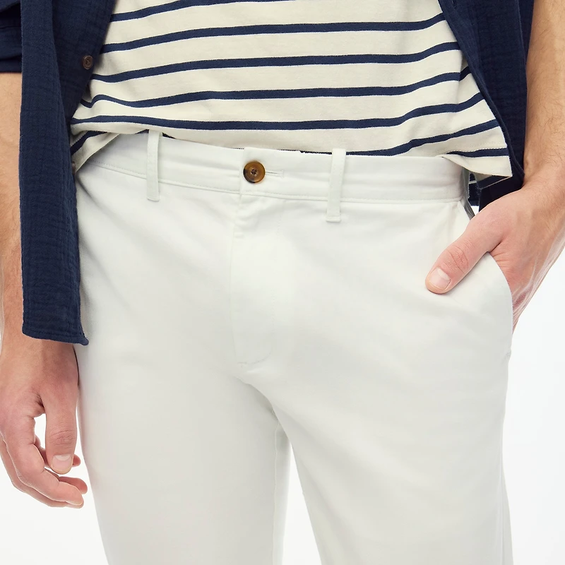 Slim-fit flex chino pant