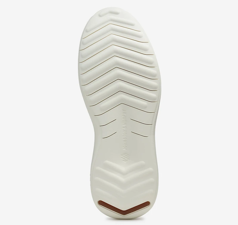 Amherst 2.0 Embossed U-Throat