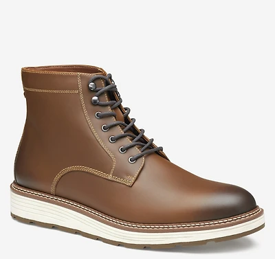 Upton Lug Plain Toe Boot