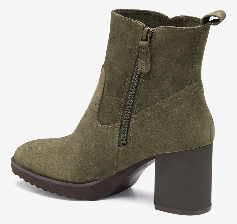 Izzie Bootie