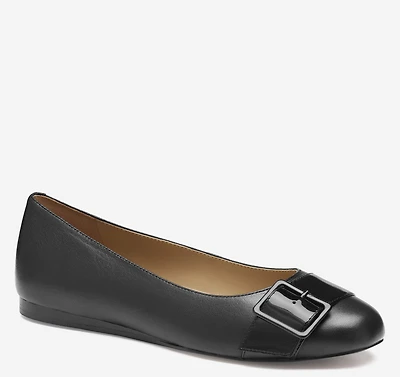 Claire Belted Flat