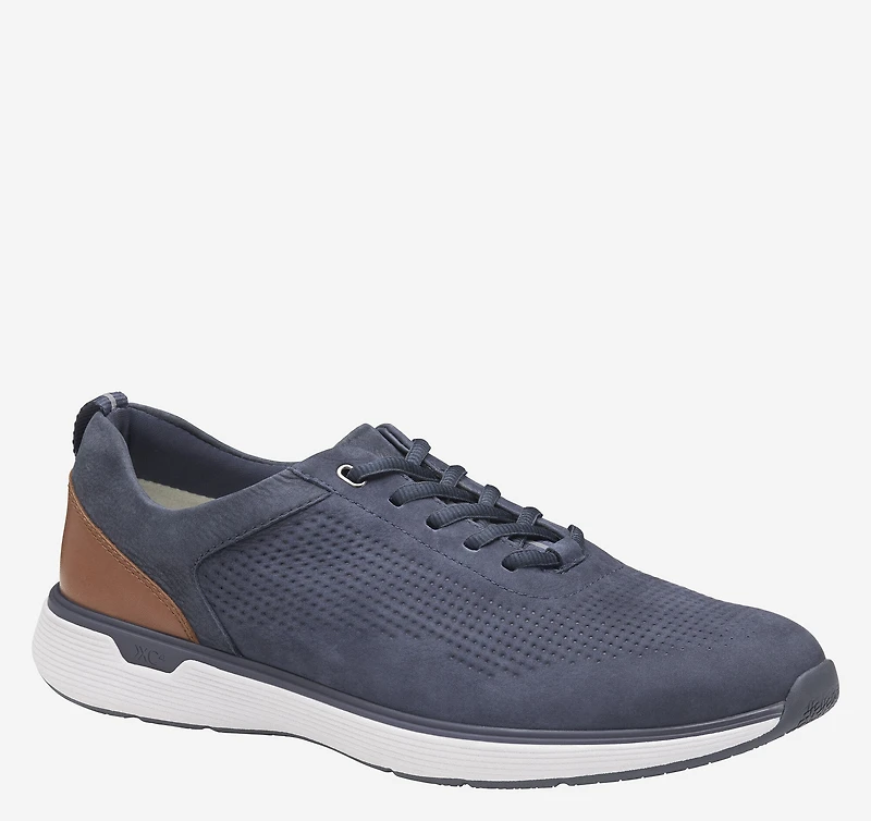 XC4® Prentiss 2 Embossed U-Throat