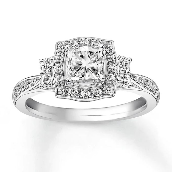 Previously Owned Diamond Engagement Ring 7/8 ct tw Princess & Round-cut 14K White Gold - Size 9.5
