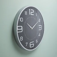 Kiera Grace Decorative 'Austin' Wall Clock 18" (Silver/Black)