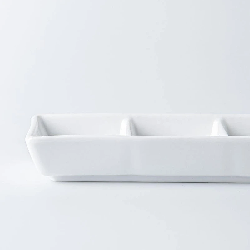 A La Carte 'Essentials' Porcelain Sauce Dish (White)