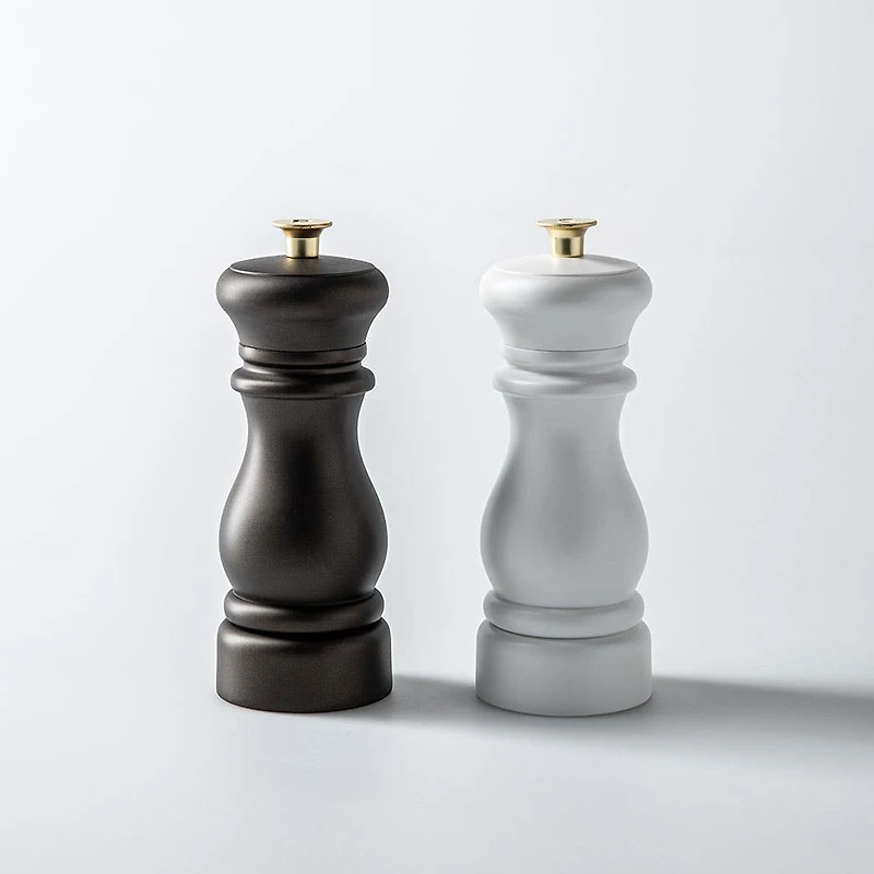 Romer & Bechtel Elite 'Faux Wood' Pepper Mill (Black)