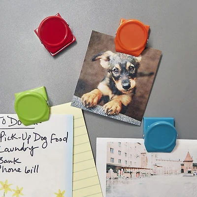 Kikkerland Funky 'Square' Clip Magnet - Set of 4 (Multi Colour)