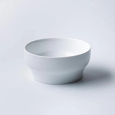 A La Carte 'Essentials' Porcelain Serving Bowl 8.25" Dia. (White)