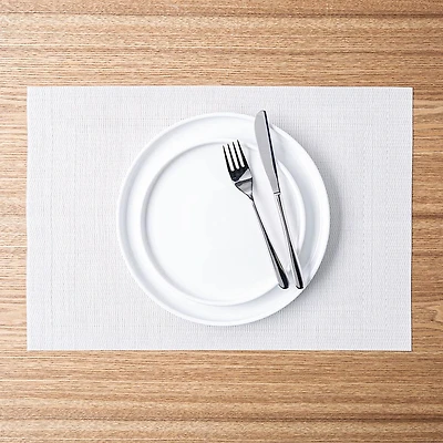 KSP Gather & Dine Two-Tone Border Vinyl Placemat (White)