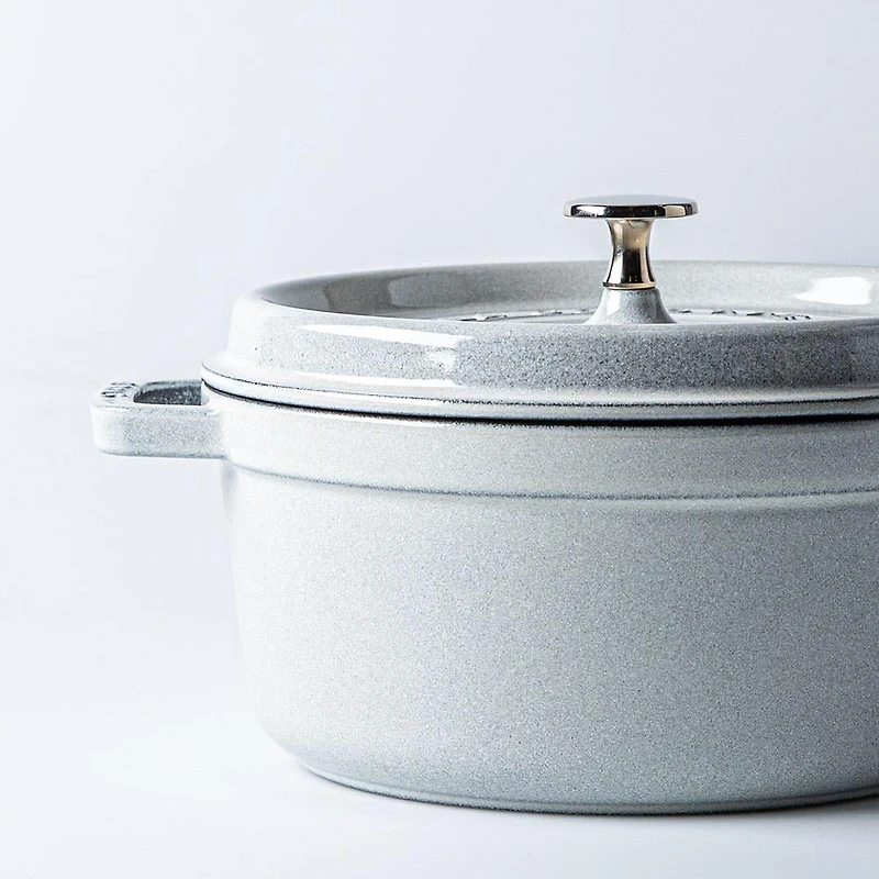Staub France Cast Iron Round Cocotte (Truf Light Grey)