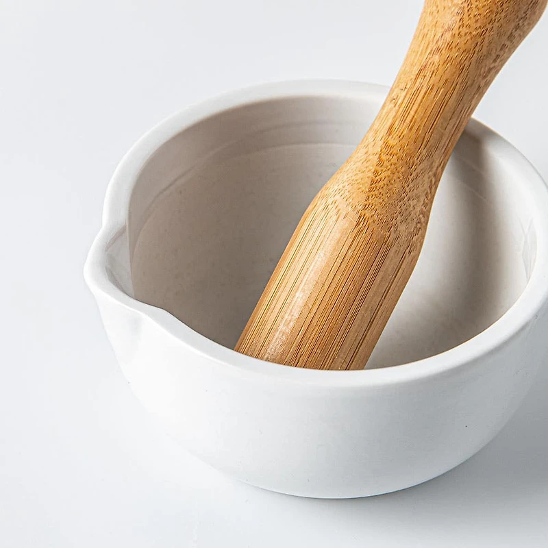 Keittio Pure Crush Ceramic Mortar and Pestle (White)