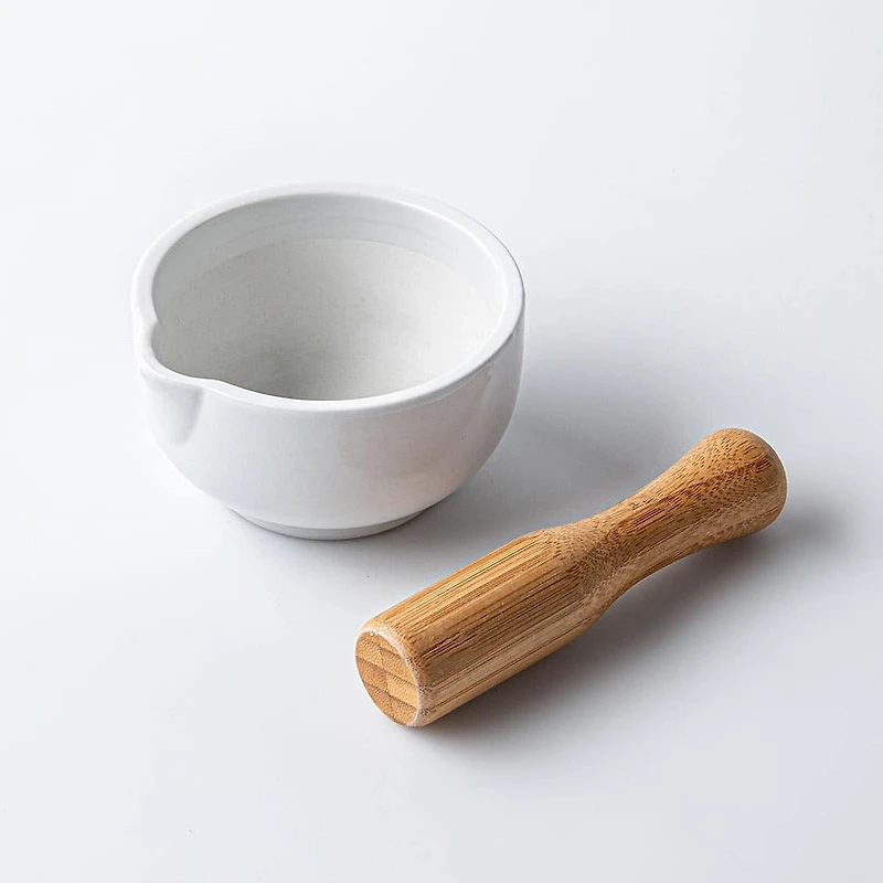 Keittio Pure Crush Ceramic Mortar and Pestle (White)
