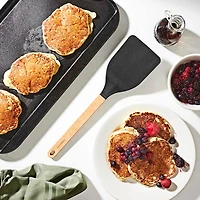 Epicurean Gourmet Series Wood-Nylon Solid Turner (Natural/Black