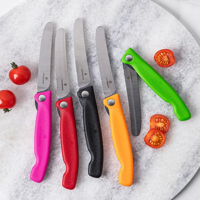 Victorinox Foldable Serrated Utility Knife (Pink)