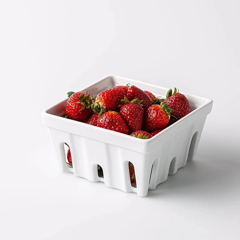 Bia Ceramic Berry Basket 5.5 x 2.95" (White)