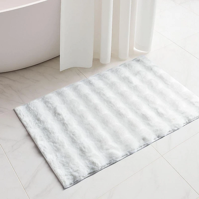 Harman Sculpted Fur Polyester Bathmat Large