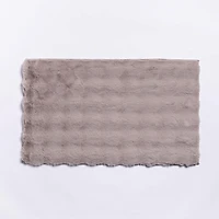 Harman Sculpted Fur Polyester Bathmat Large (Grey)