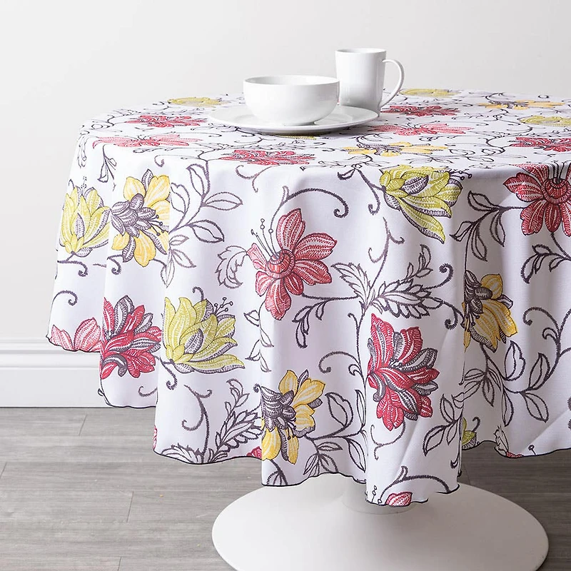 Myles Promo Polyester Tablecloth 60" Round (Asstd.)
