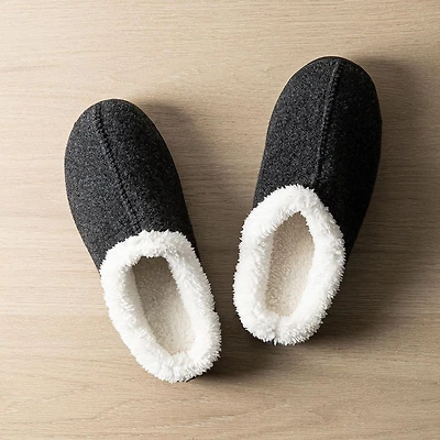 Harman Kodiak 'Faux Suede' Memory Foam Slippers Men (Charcoal)