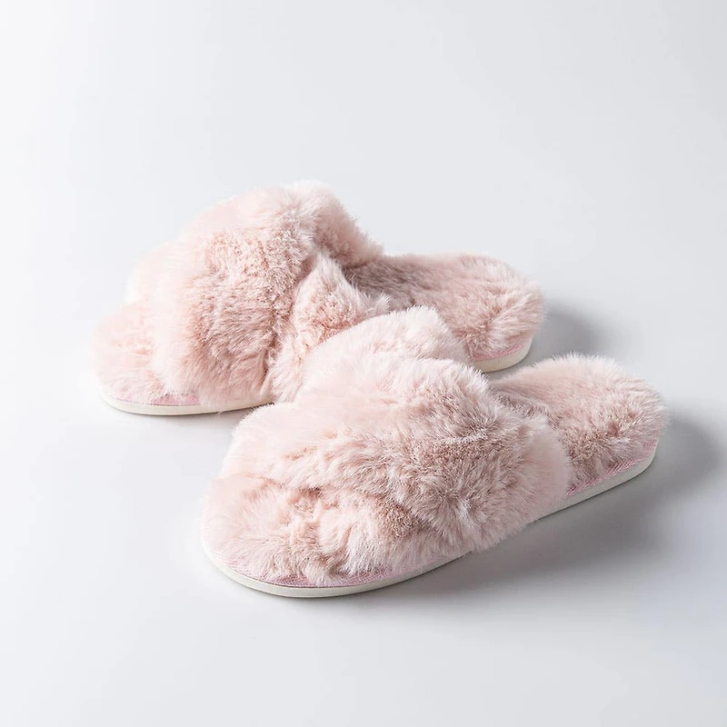 Harman Tahoe 'Criss Cross' Memory Foam Slippers Women (Blush)