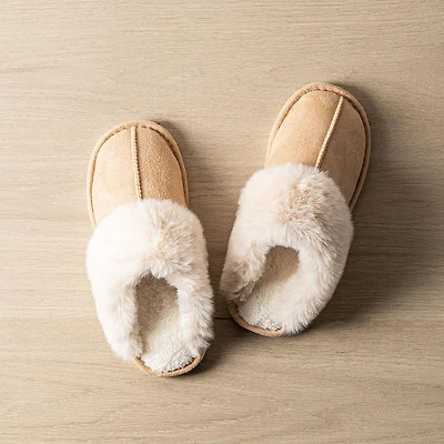 Harman Aspen 'Sherpa Lined Cuff' Memory Foam Slippers Women (Natural)
