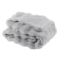 Harman Luxe Sculpted Fur Throw (Grey)