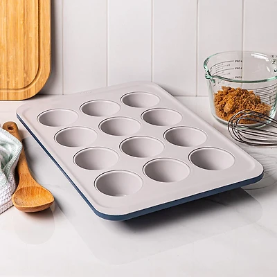 OXO Non-Stick Pro Ceramic Coated Muffin Pan (Blue/Grey)