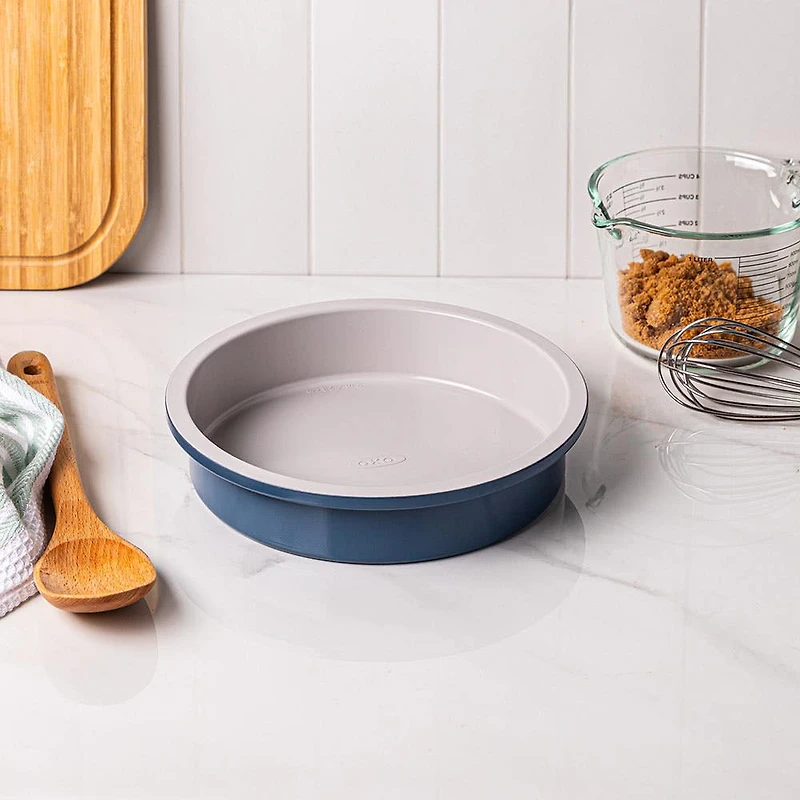 OXO Non-Stick Pro Ceramic Coated Round Cake Pan (Blue/Grey)